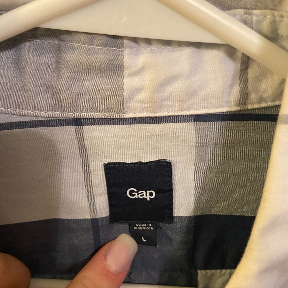 GAP dress shirt
